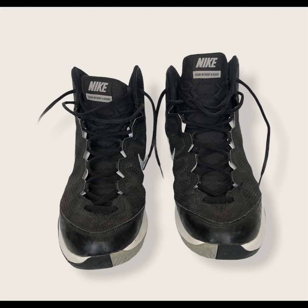 Nike zoom without a doubt. Black metallic size 10